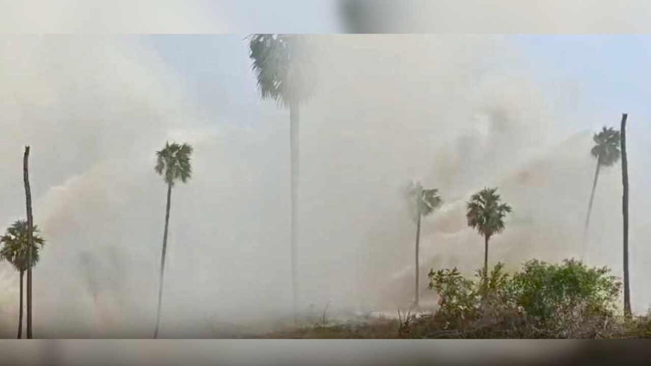 Metro water pipeline burst causes water loss near Karimnagar