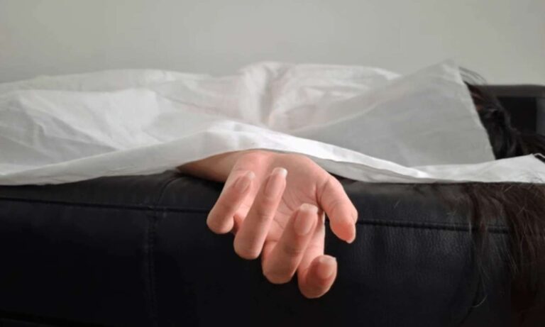 JNTU student suicide in Vizianagaram hostel