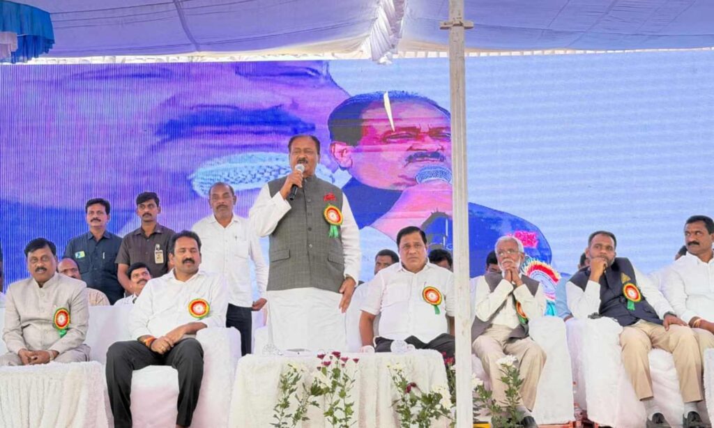 Shabbir Ali promotes scientific thinking among students