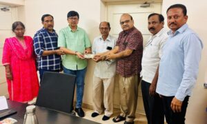 Swetha family aid reaches ₹1 lakh support