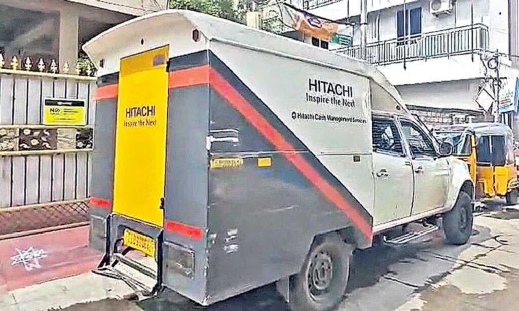 ATM cash theft: Driver flees with Rs 17 lakh