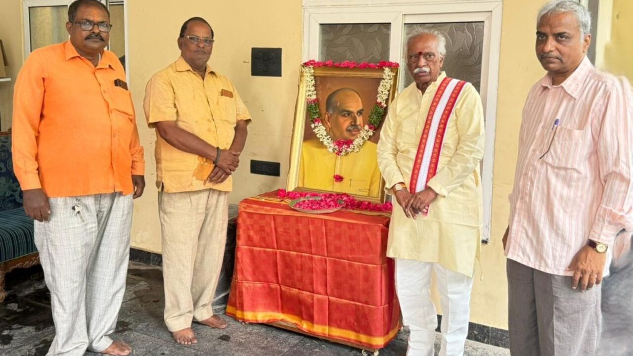 Dr Syama Prasad Mookerjee remembered by Dattatreya