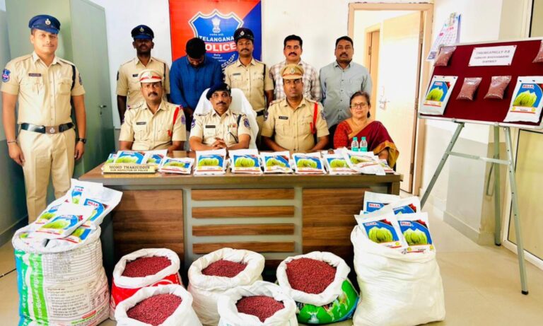 Spurious cotton seeds racket busted in Thurkapally